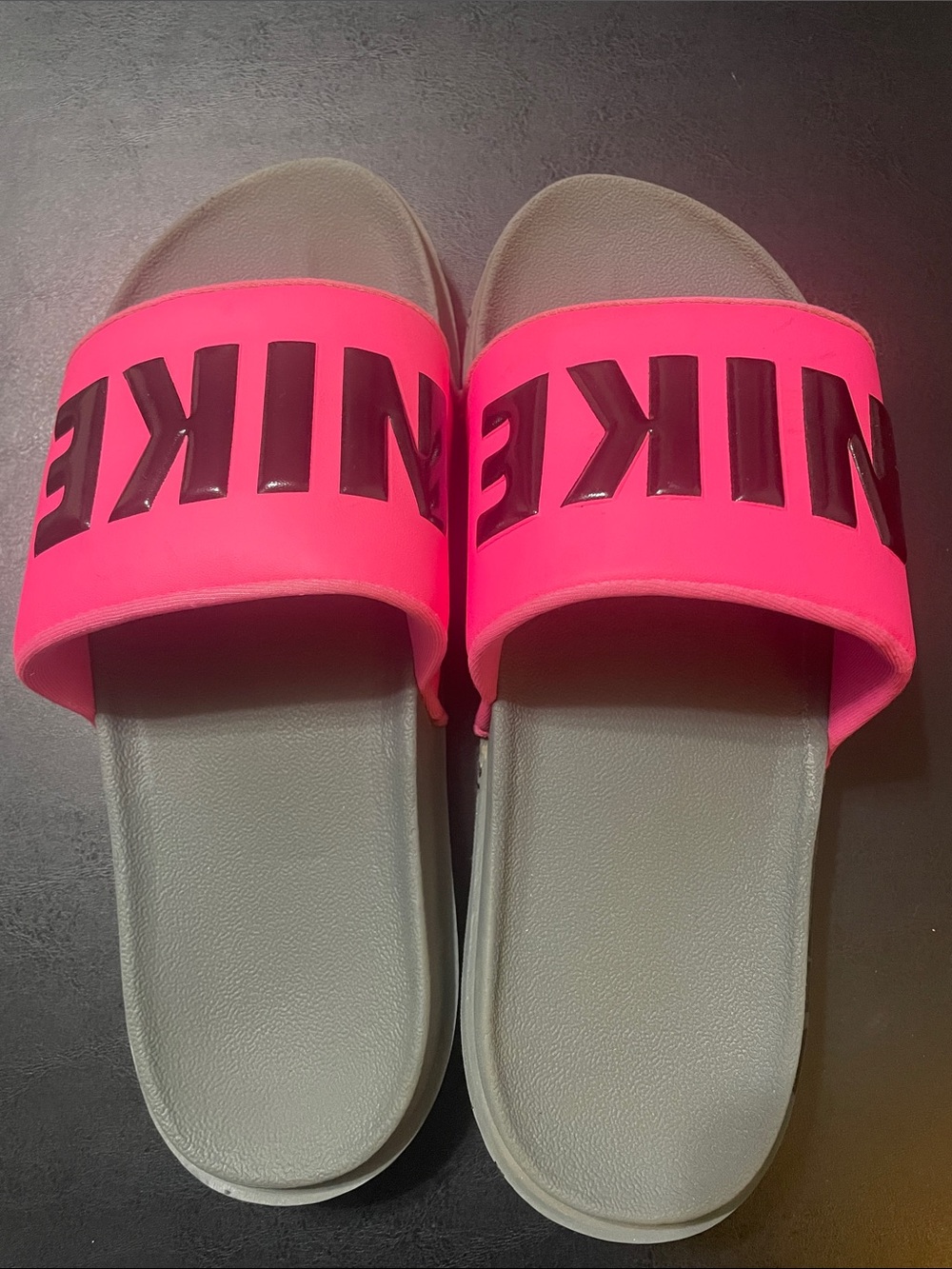Nike Women’s Neon Pink and Gray Slide Sandals used Sz. 11